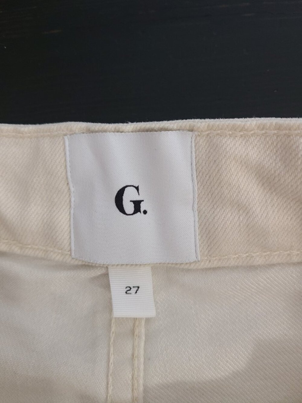 Goop G. Label Yu Denim Pencil Skirt Midi in Natural size 27 - Picture 3 of 9